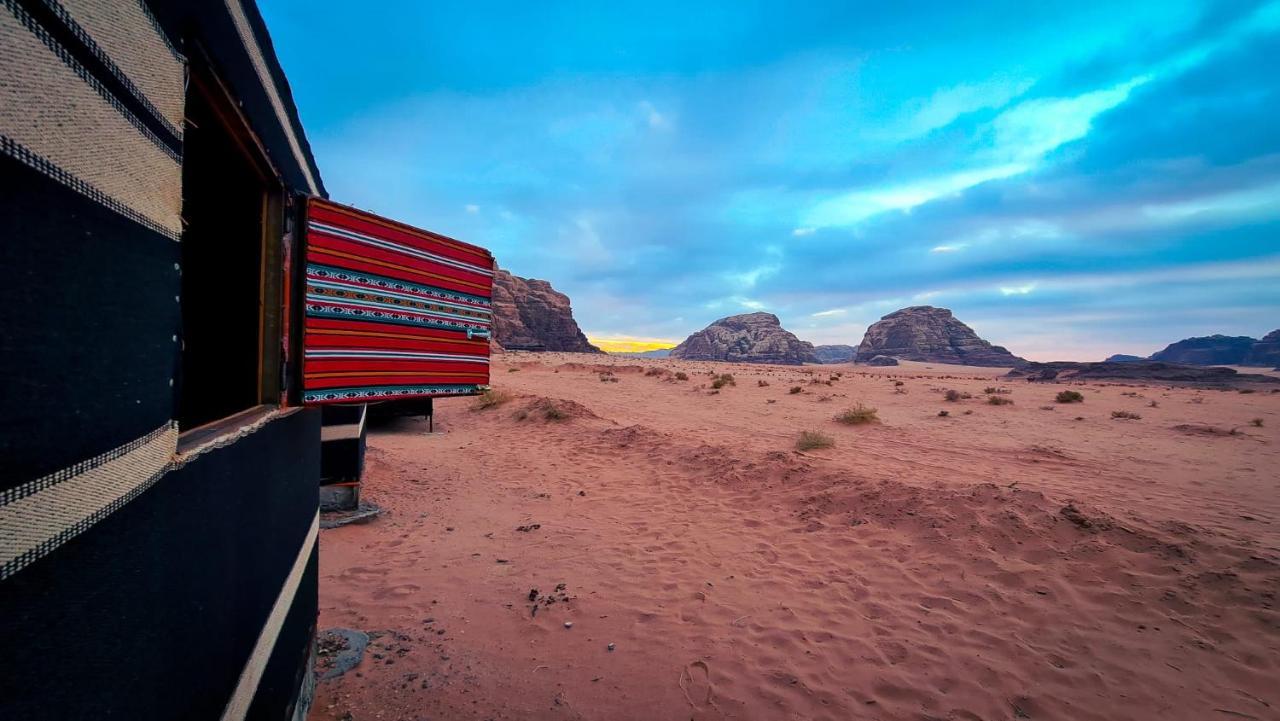 Joy Of Life - Wadi Rum Camp Esterno foto